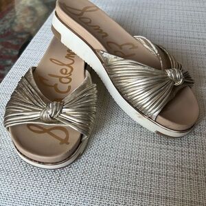 Sam Edelman Adriel Top Knotted Heeled gold platform sandals size6.5